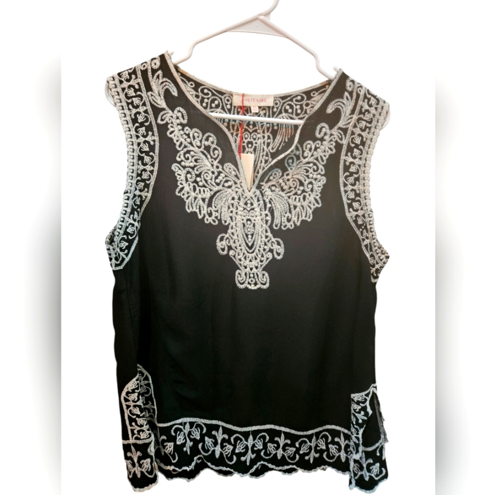 New Solitaire Women's‎ Black Sleeveless Blouse.
